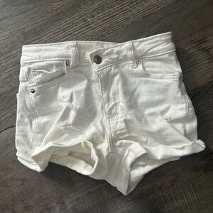 white jean shorts